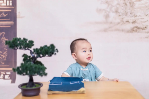长兴宝宝喊肚子疼怎么回事